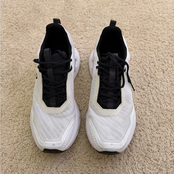 On Running Shoes - On Running Women's White and Black Sneakers